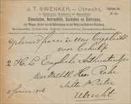 712116 Voorzijde van een enveloppe met een handgeschreven tekst van J.T. Swenker, Groothandel in Duitsche, Belgische en ...